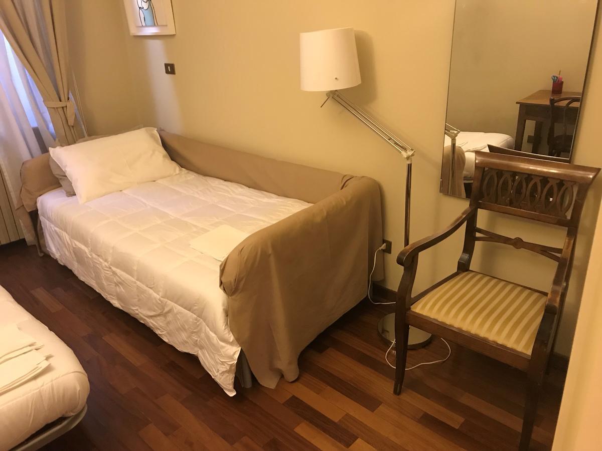 בולוניה Homebo La Finestrella Apartment מראה חיצוני תמונה